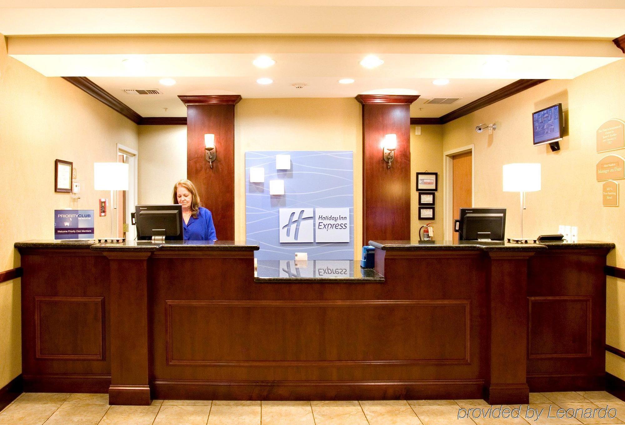 Holiday Inn Express & Suites Selma By Ihg Interiør billede