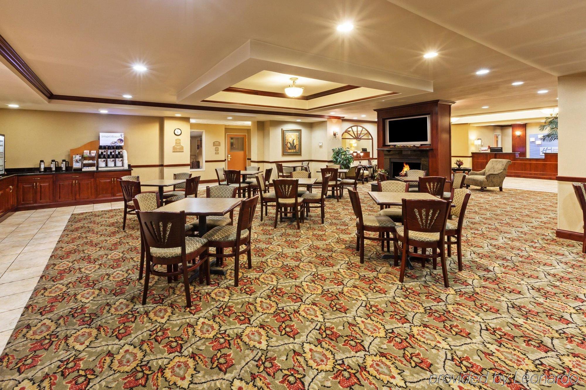 Holiday Inn Express & Suites Selma By Ihg Eksteriør billede