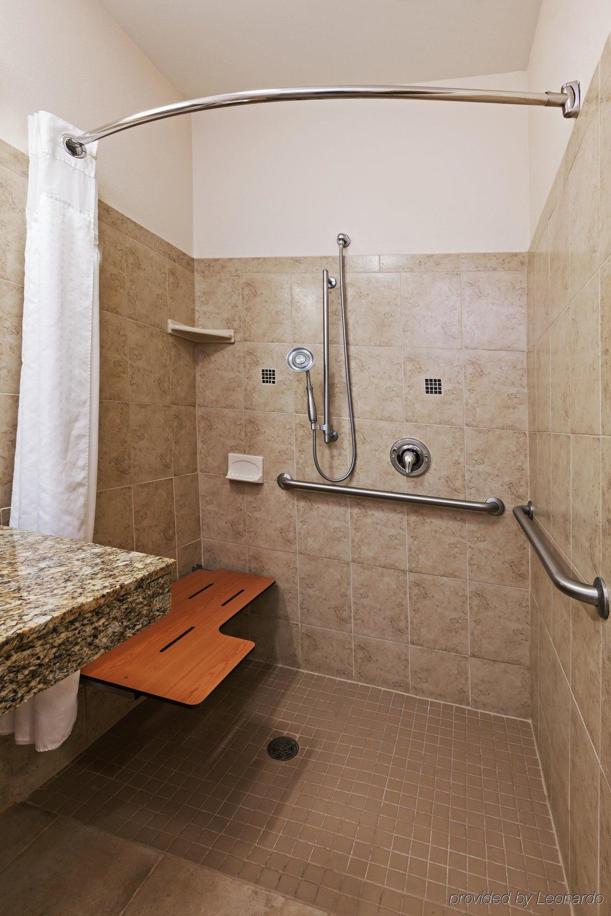 Holiday Inn Express & Suites Selma By Ihg Eksteriør billede