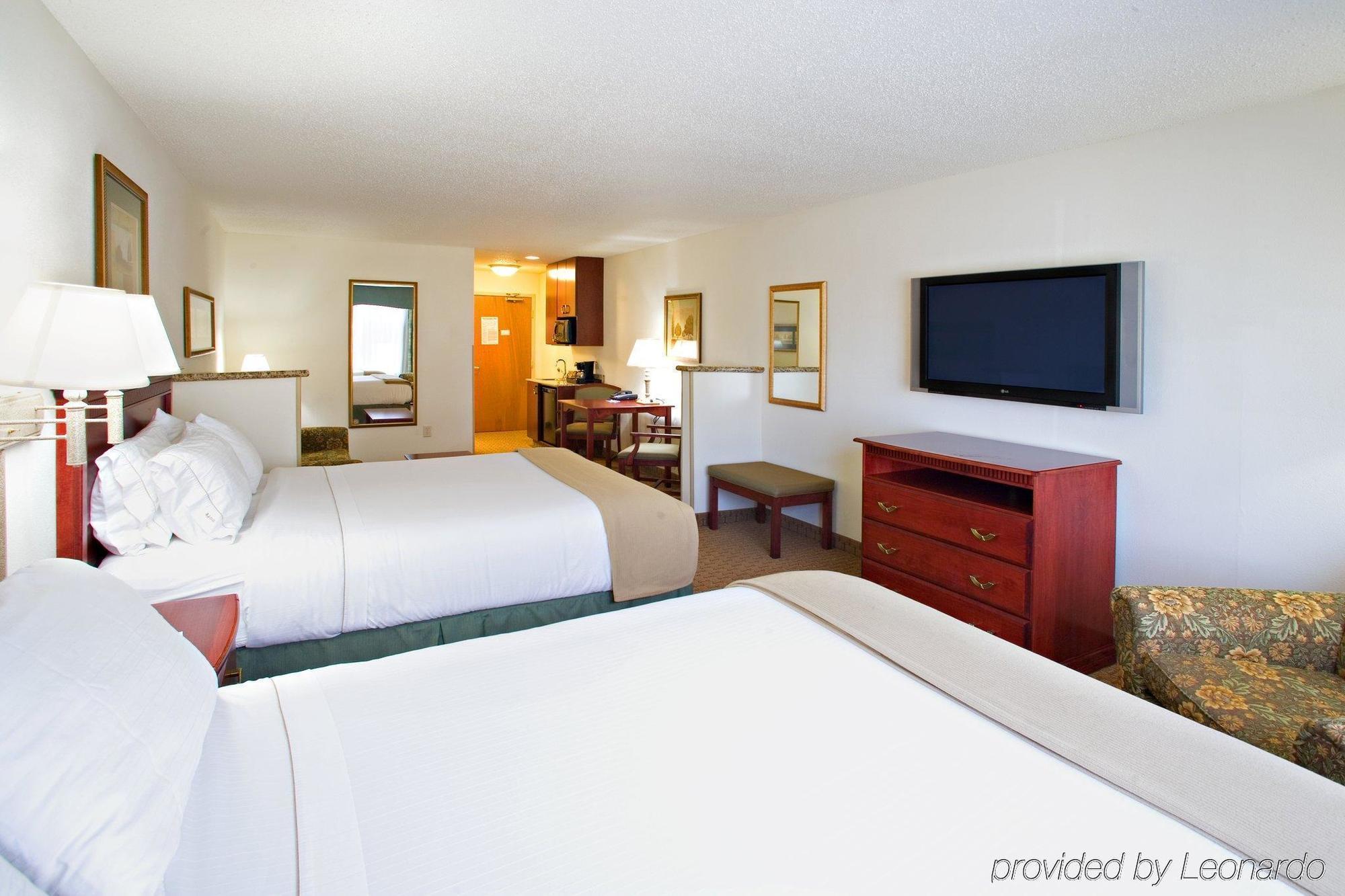 Holiday Inn Express & Suites Selma By Ihg Eksteriør billede