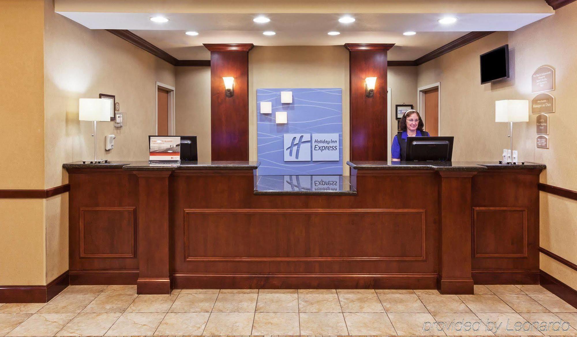 Holiday Inn Express & Suites Selma By Ihg Eksteriør billede