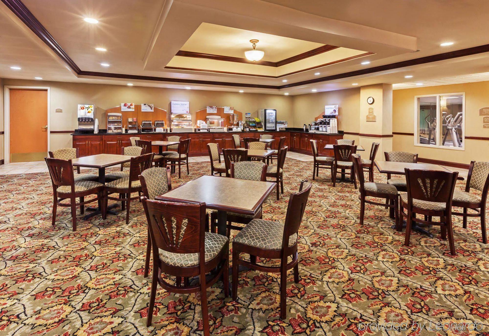 Holiday Inn Express & Suites Selma By Ihg Eksteriør billede